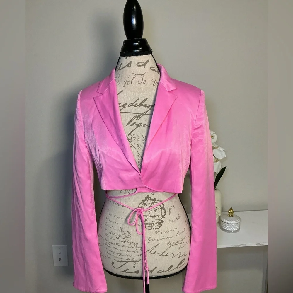 Zara Pink Cropped Blazer with Tie Detail - Picture 2 of 9